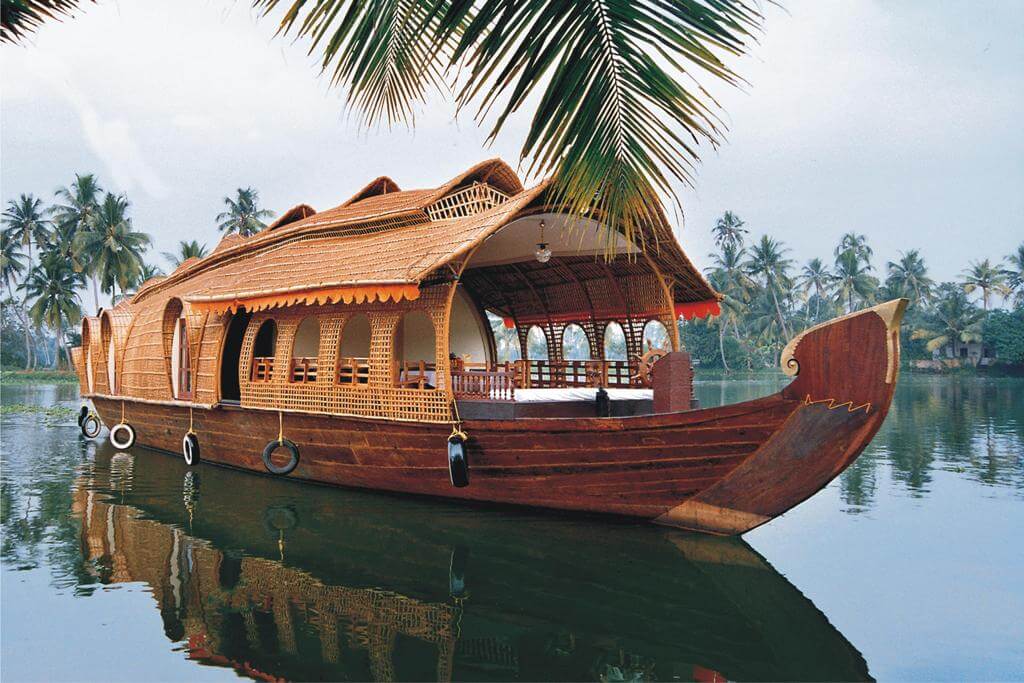 beauty of kerela house boat:the unique experience in god’s country